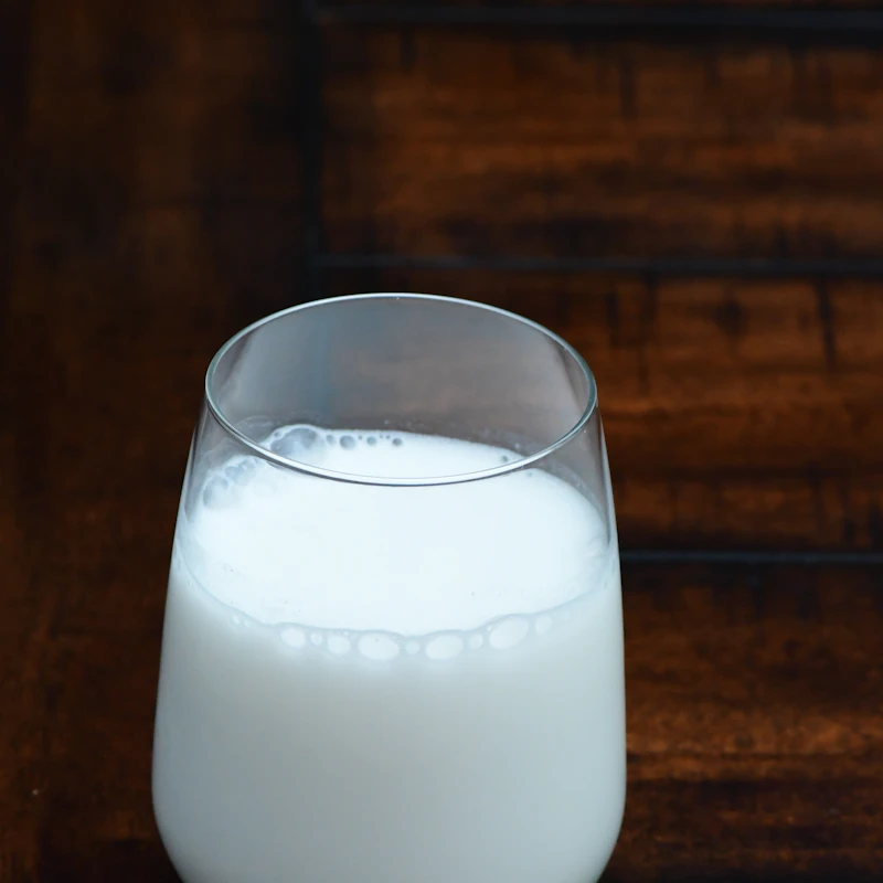 Creamy Vanilla Oat Milk Duo — Front view