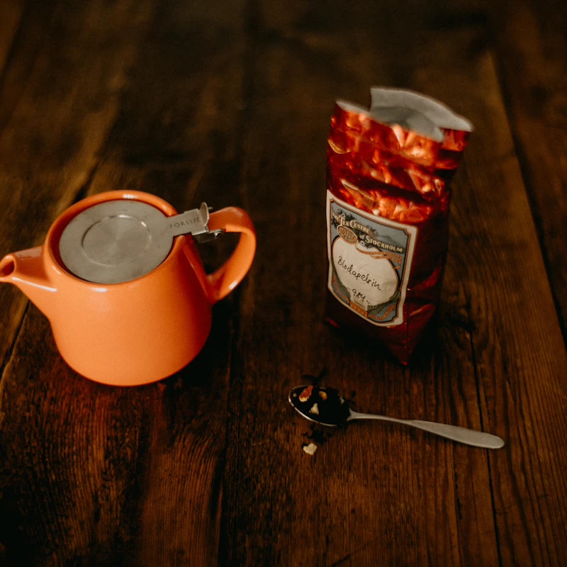 Herbal Chamomile Blend — Front view